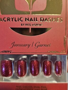 Acrylic Nail Dashes January Garnet Press-On Nails by Red Aspen - Garnet Red